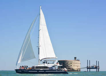 Balade en catamaran vers Fort Boyard - Compagnie Interîles