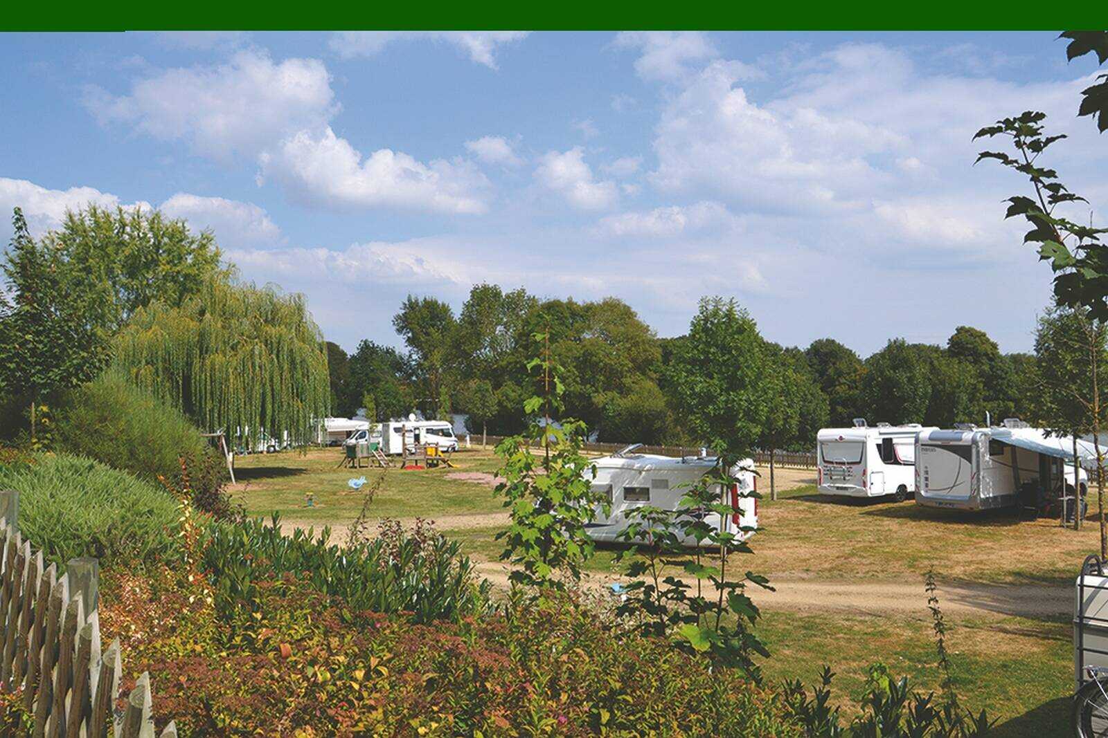 Camping Municipal Les Rives De Mayenne L Delanoue
