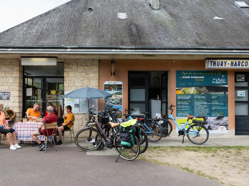 Pause déjeuner au Quai d'Harcourt