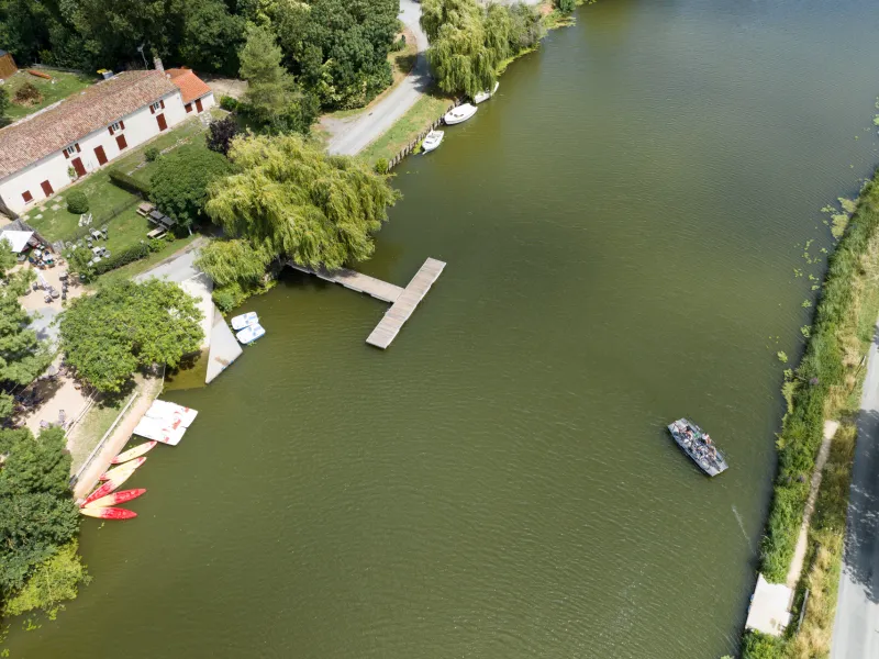 Vue aérienne du Marais Poitevin à Vix