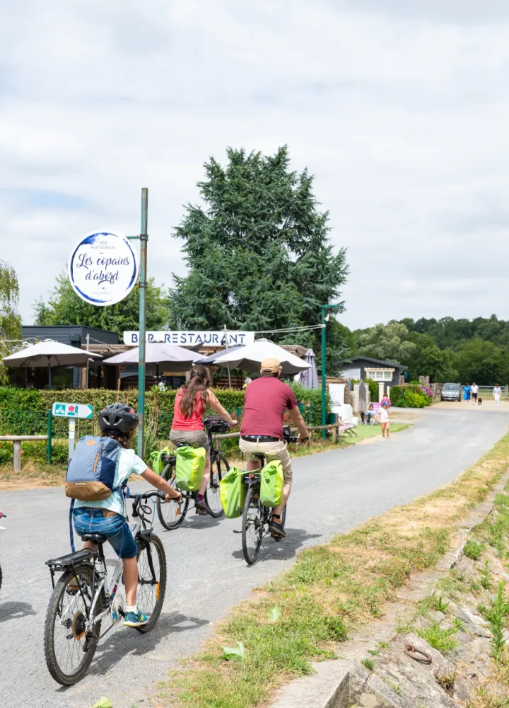 Bords de Mayenne à vélo