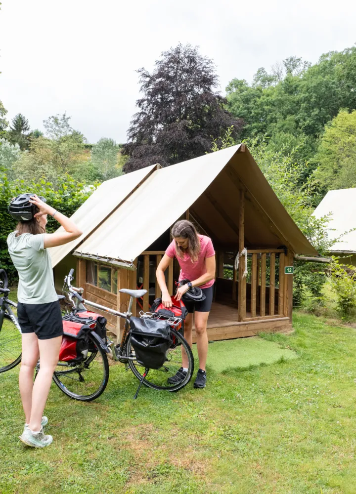 Tente cabane "Accueil Vélo"