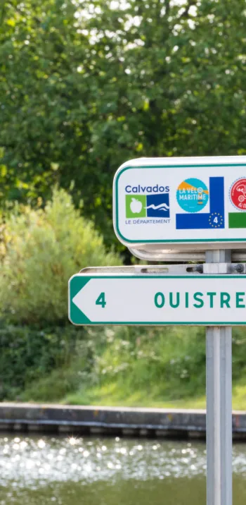 Balisage de La Vélo Francette - Panneau de signalisation