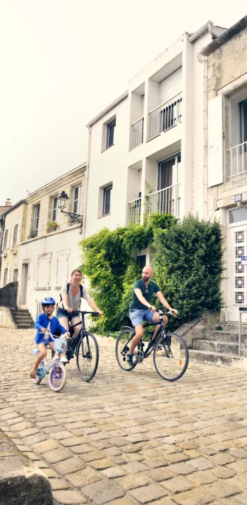 À Vélo dans le centre-ville de La Rochelle