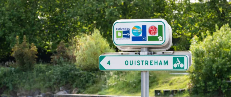Balisage de La Vélo Francette - Panneau de signalisation