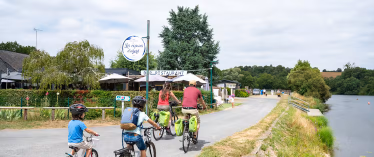 Bords de Mayenne - Roche-Neuville, La Vélo Francette