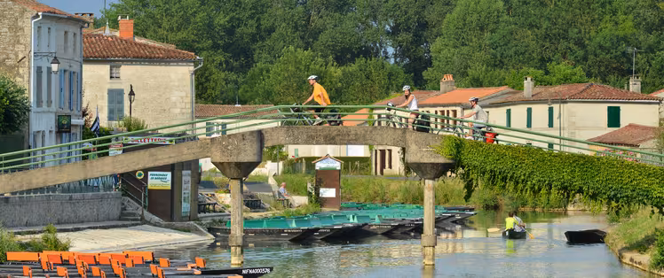 Découverte de Coulon et la Sèvre Niortaise à vélo