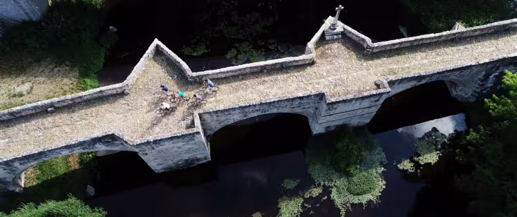 Pont roman sur le Thouet à Saint-Généroux