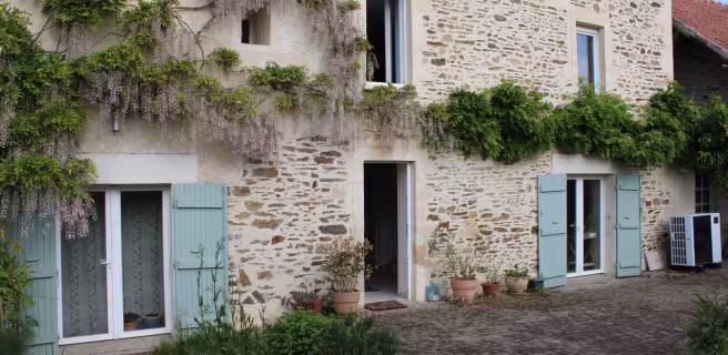 Le Cèdre Bleu