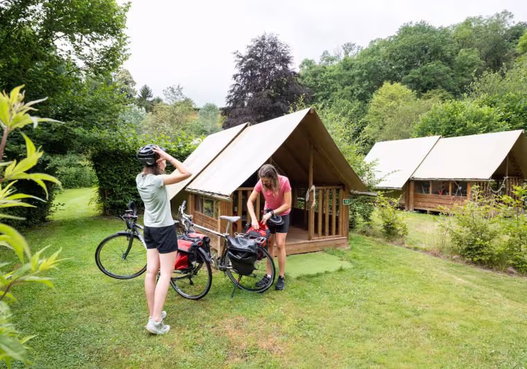 Tente cabane "Accueil Vélo"