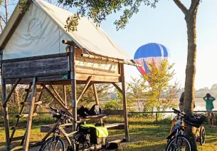 Camping Au Bord de Loire - Gennes-Val-de-Loire